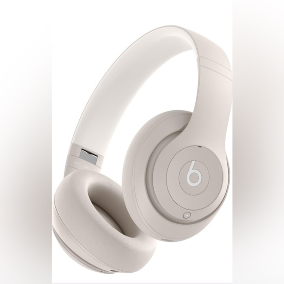 Beats Studio Pro Bluetooth Wireless Headphone - Picture 1 of 7